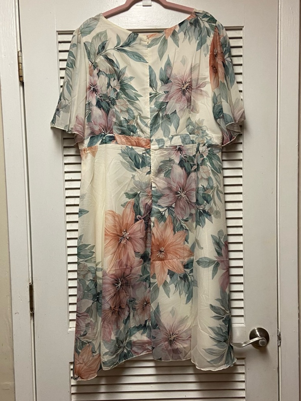 Xpluswear - Floral A-Line Midi Dress in Sage Green, 2XL - Picture 5 of 9